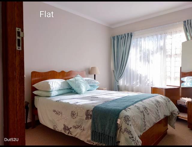 4 BEDROOM HOUSE FOR SALE IN FRAAIUITSIG